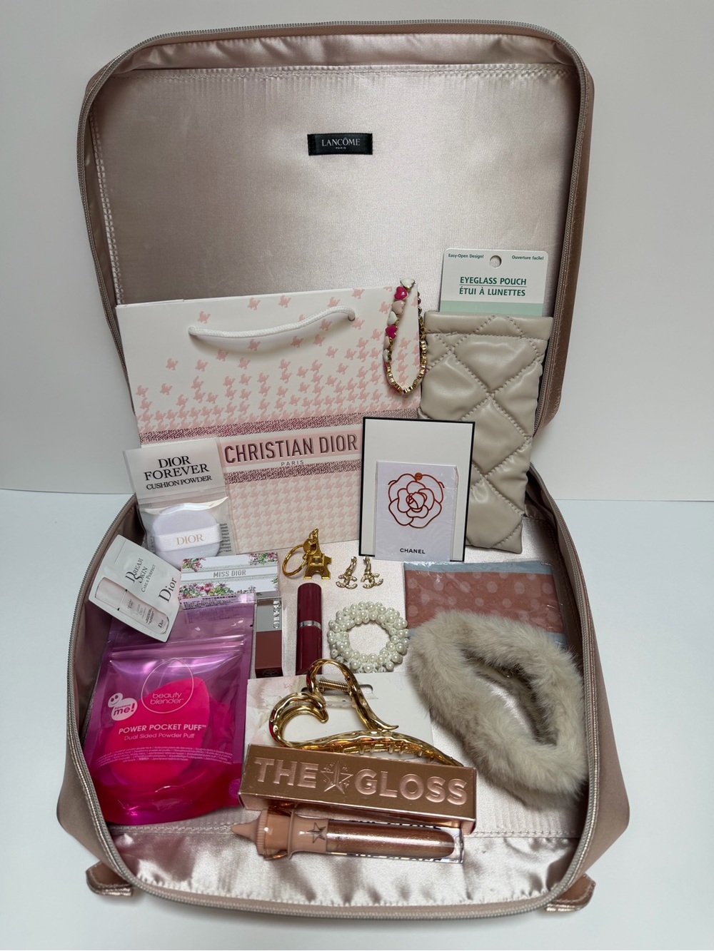 Fun Accessories Bundle of 18 Items NWOT